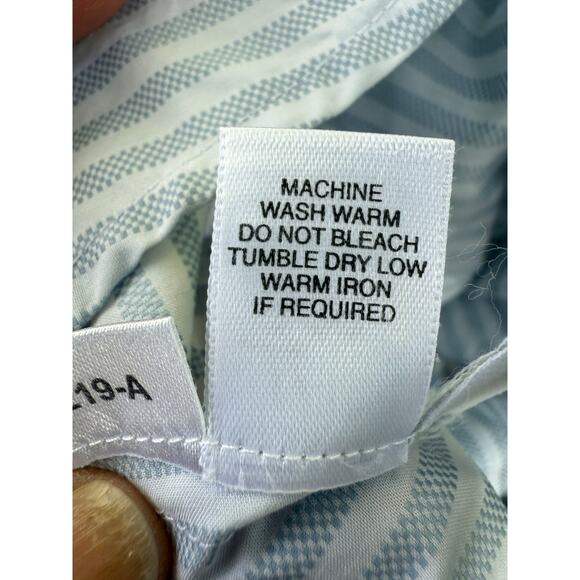 Ann Taylor Classic Button Down Blouse Size 2 - Picture 6 of 6